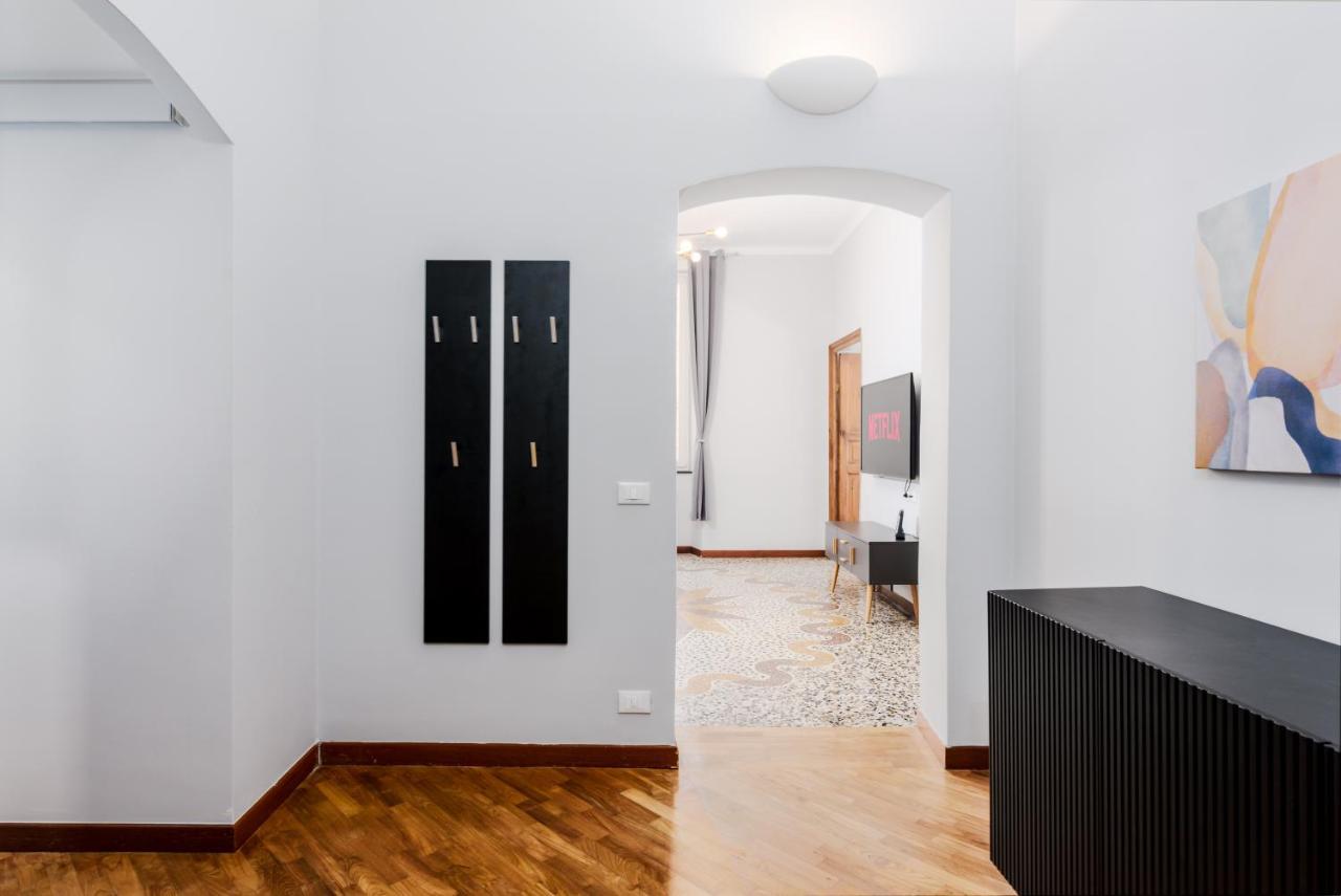 Esclusivo 130 Mq + Terrazzo Via San Vincenzo Apartment Генуа Екстериор снимка
