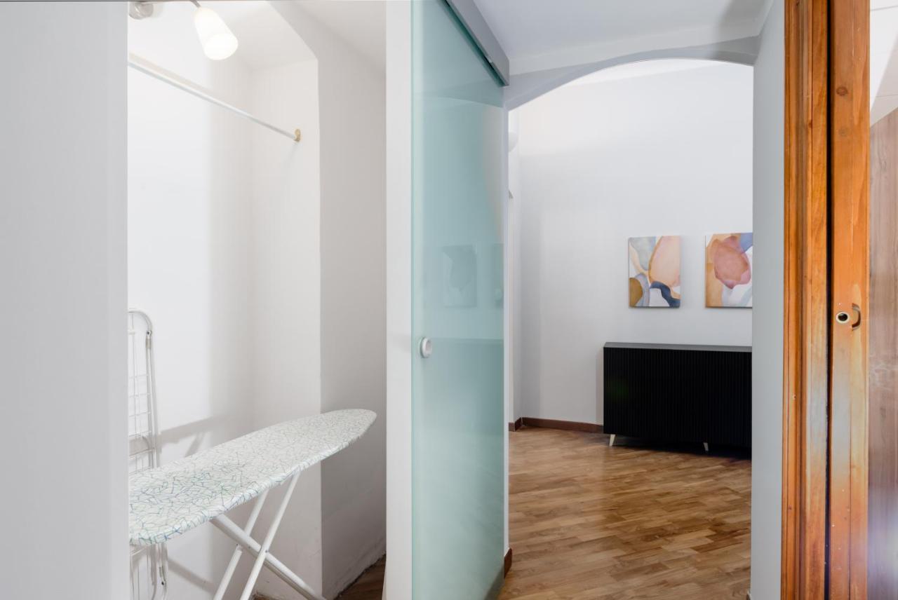 Esclusivo 130 Mq + Terrazzo Via San Vincenzo Apartment Генуа Екстериор снимка