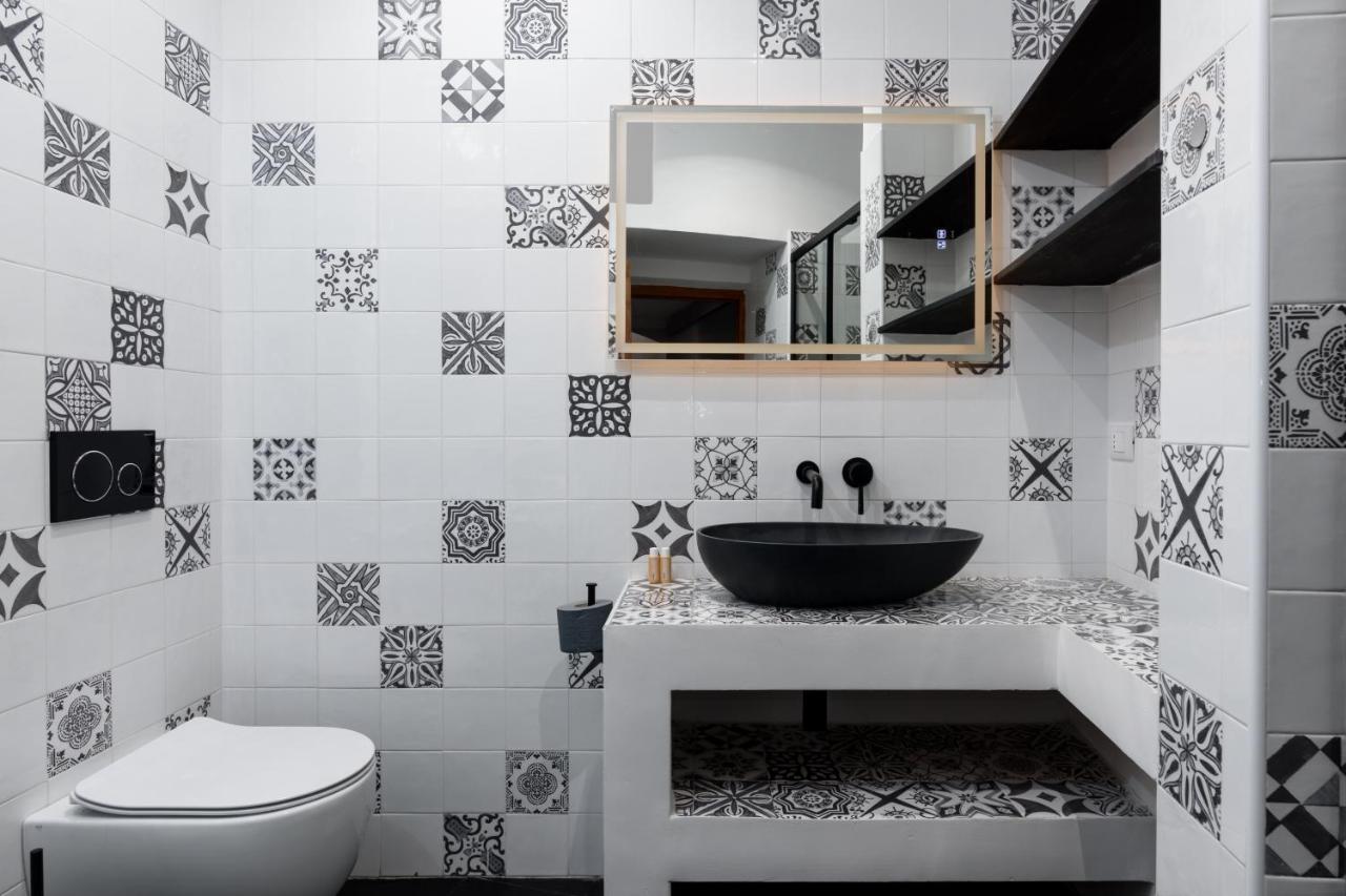 Esclusivo 130 Mq + Terrazzo Via San Vincenzo Apartment Генуа Екстериор снимка